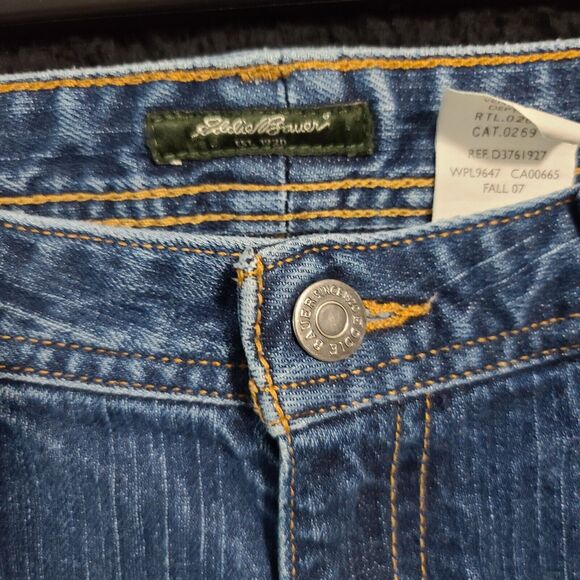 Eddie Bauer Womens Jeans Blue Size 8 Cotton Blend Classic Boot Cut Stretch - Picture 5 of 12